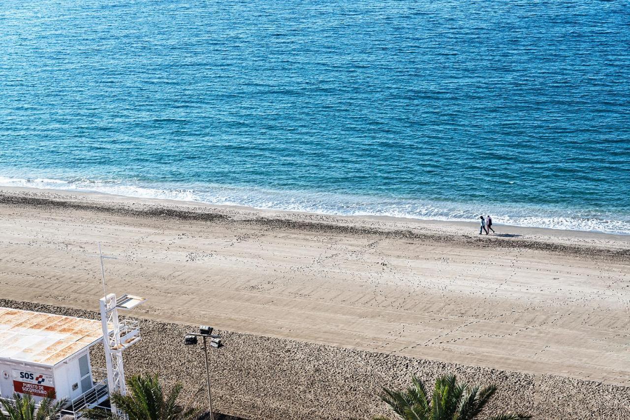 Lux&Cool Paseo Maritimo Lägenhet Almería Exteriör bild