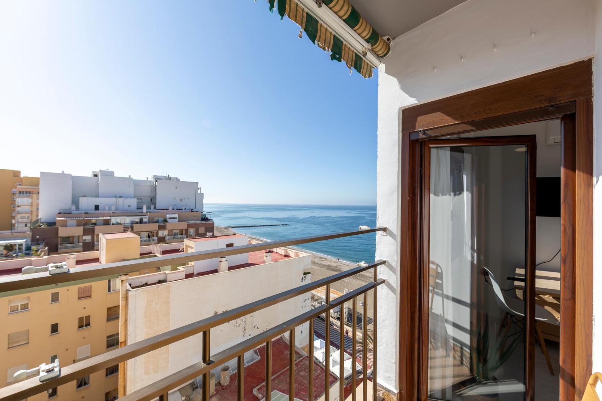 Lux&Cool Paseo Maritimo Lägenhet Almería Exteriör bild